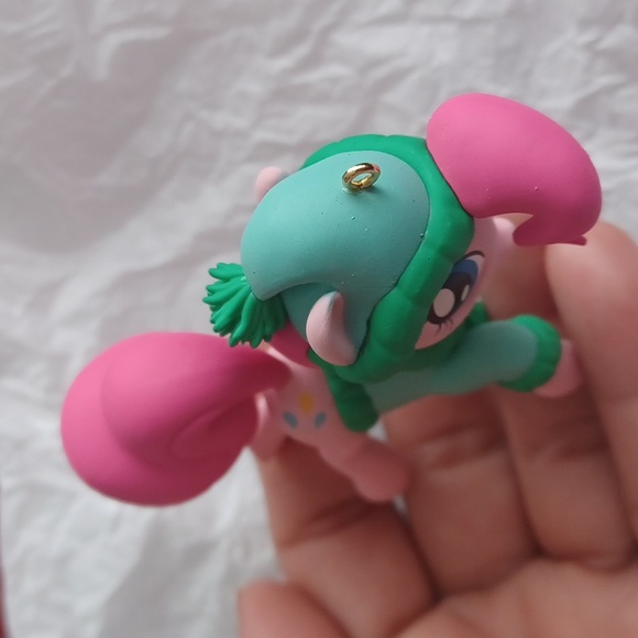 2022 Pinkie PIE My Little Pony Christmas Tree Ornament - Picture 4 of 8